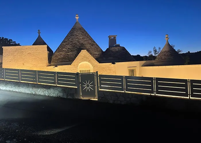 Trulli Locorotondo - Coni Di Luce